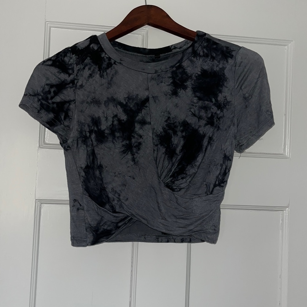 Crossover cropped tee-shirt